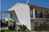 Alojamiento en casa particular Acharavi Grecia